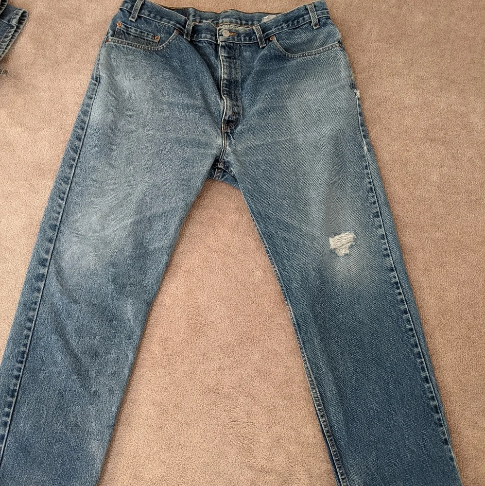 Vintage Levi men's jeans 505's (40x32), but measure 36x301/2